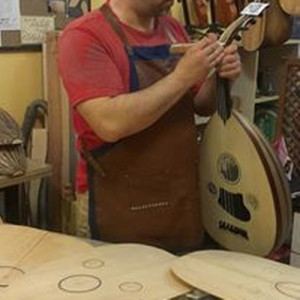 Luthier Özgür Çekiç - Ud Enstrüman Yapımı & Sanat Atölyesi